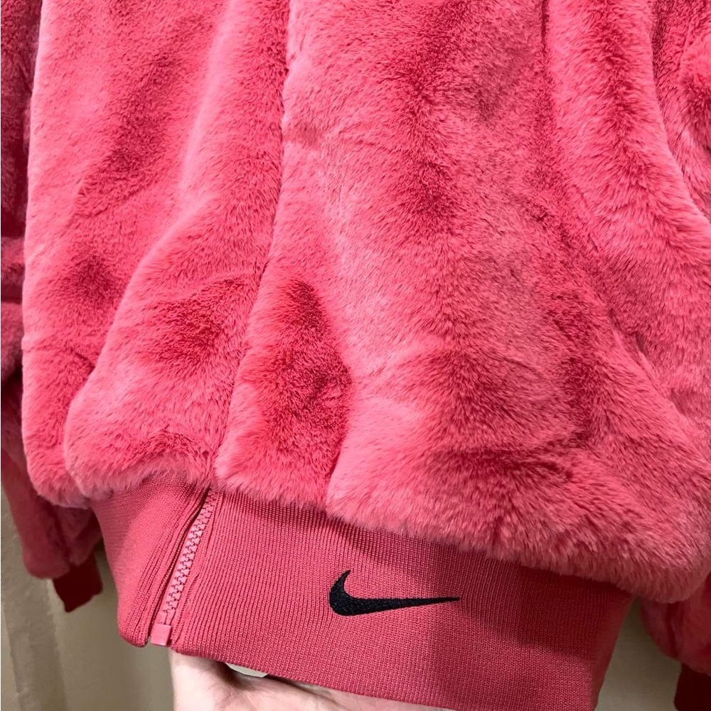 Nike Women’s Faux Fur Sportswear Pink Jacket - Picture 7 of 14